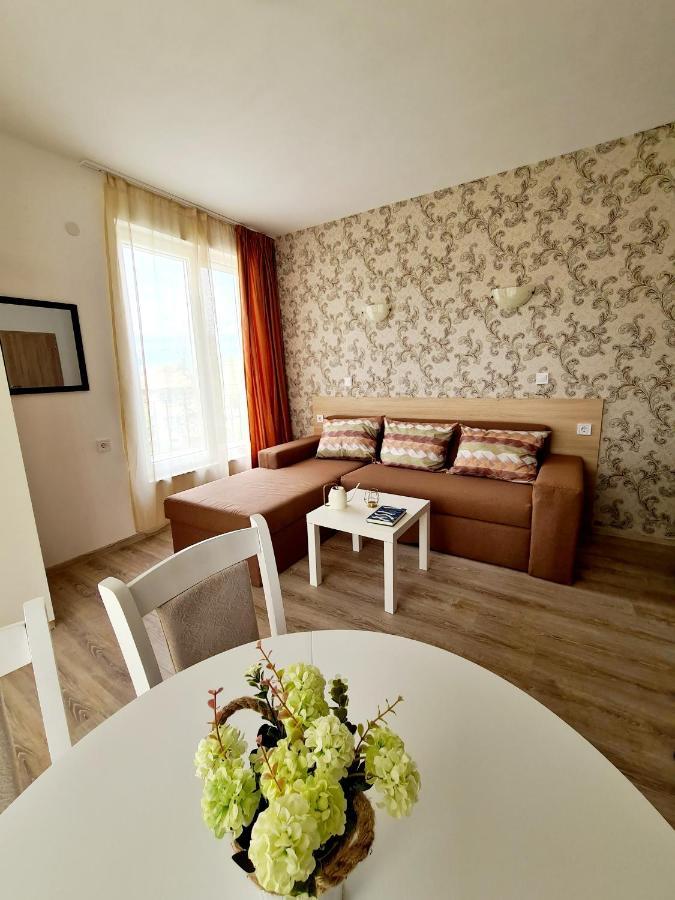 Mida Apartment Obzor Esterno foto