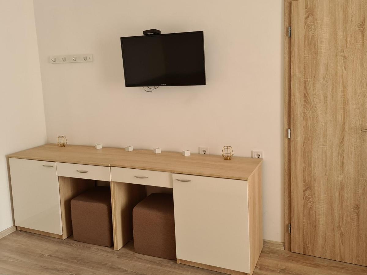 Mida Apartment Obzor Esterno foto