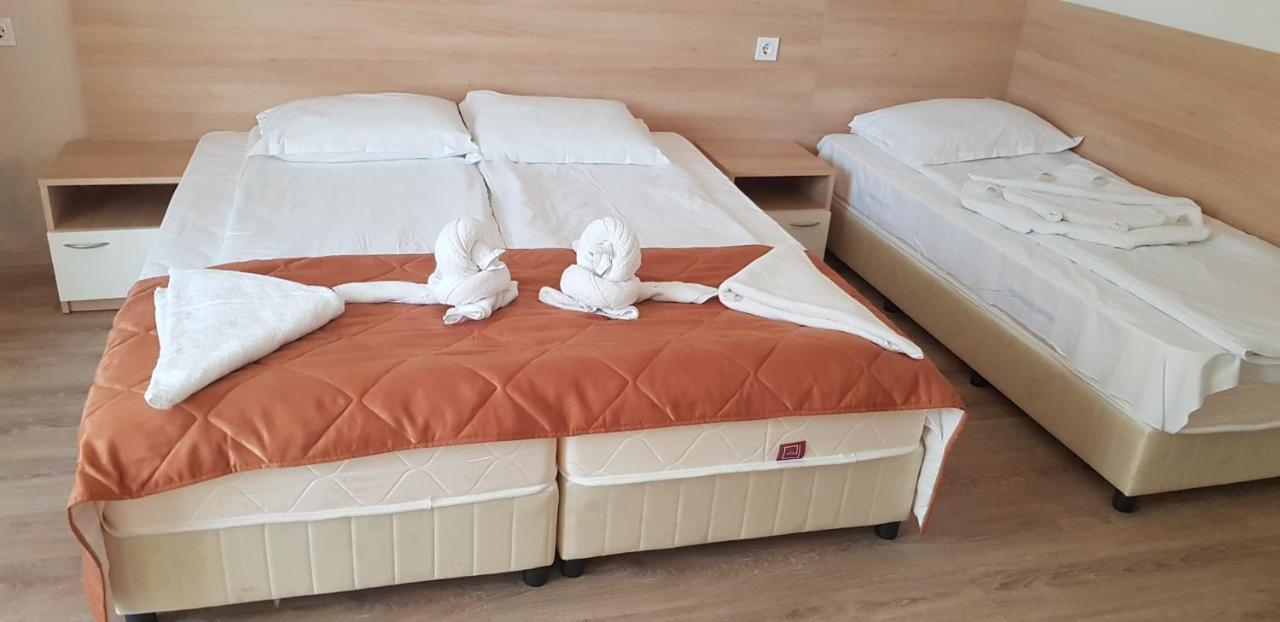 Mida Apartment Obzor Esterno foto