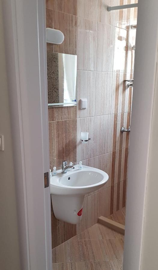 Mida Apartment Obzor Esterno foto