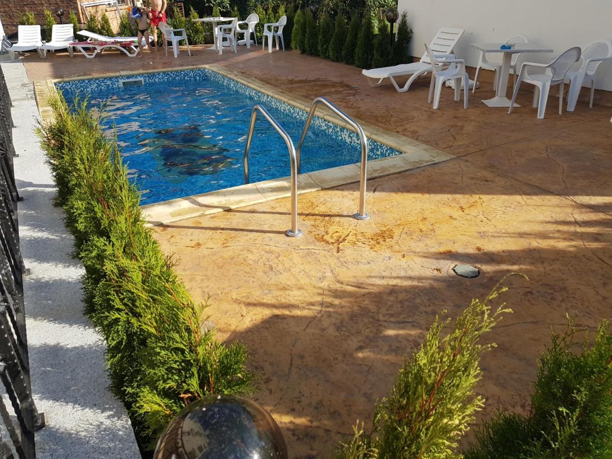 Mida Apartment Obzor Esterno foto